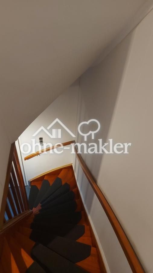 Treppe zwische EG und OG