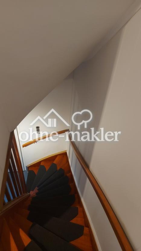 Treppe zwische EG und OG
