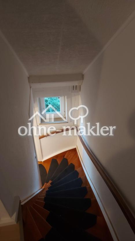 Treppe zwischen OG und DG