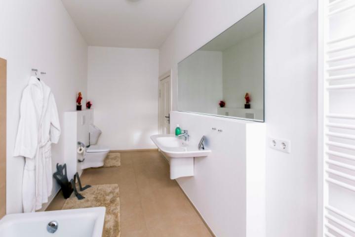 Badezimmer EG