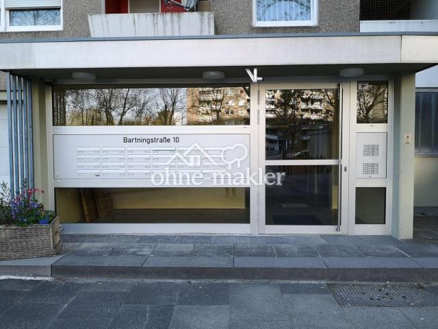 Erneuerter Haus-Eingang