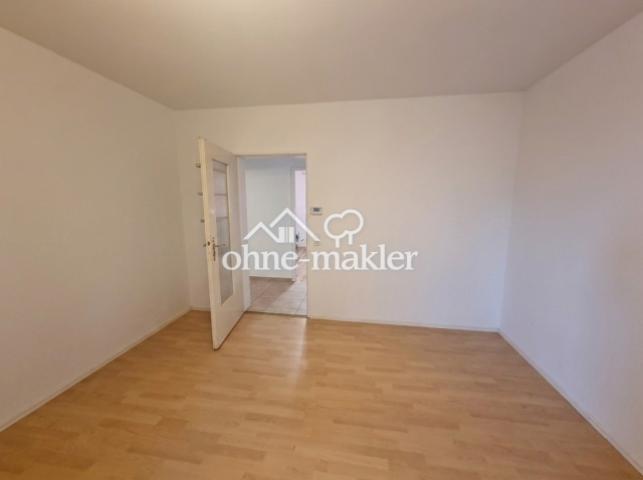 Großes Wohn-/Eßzimmer (Bild 2)