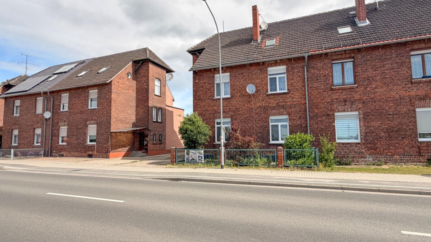 Straßenansicht