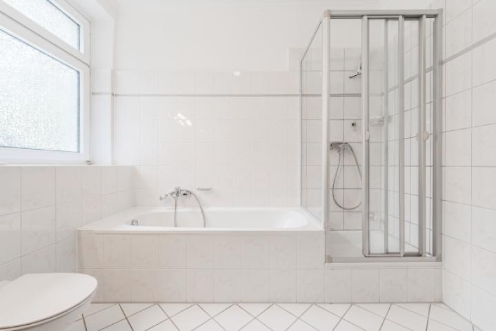 Weitere Ansicht Badezimmer Wohnung OG 