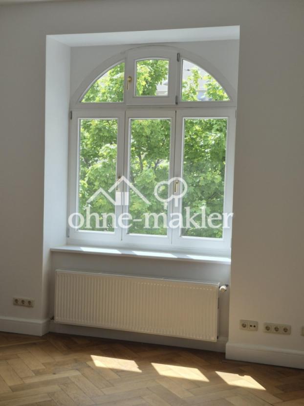 Rundbogenfenster