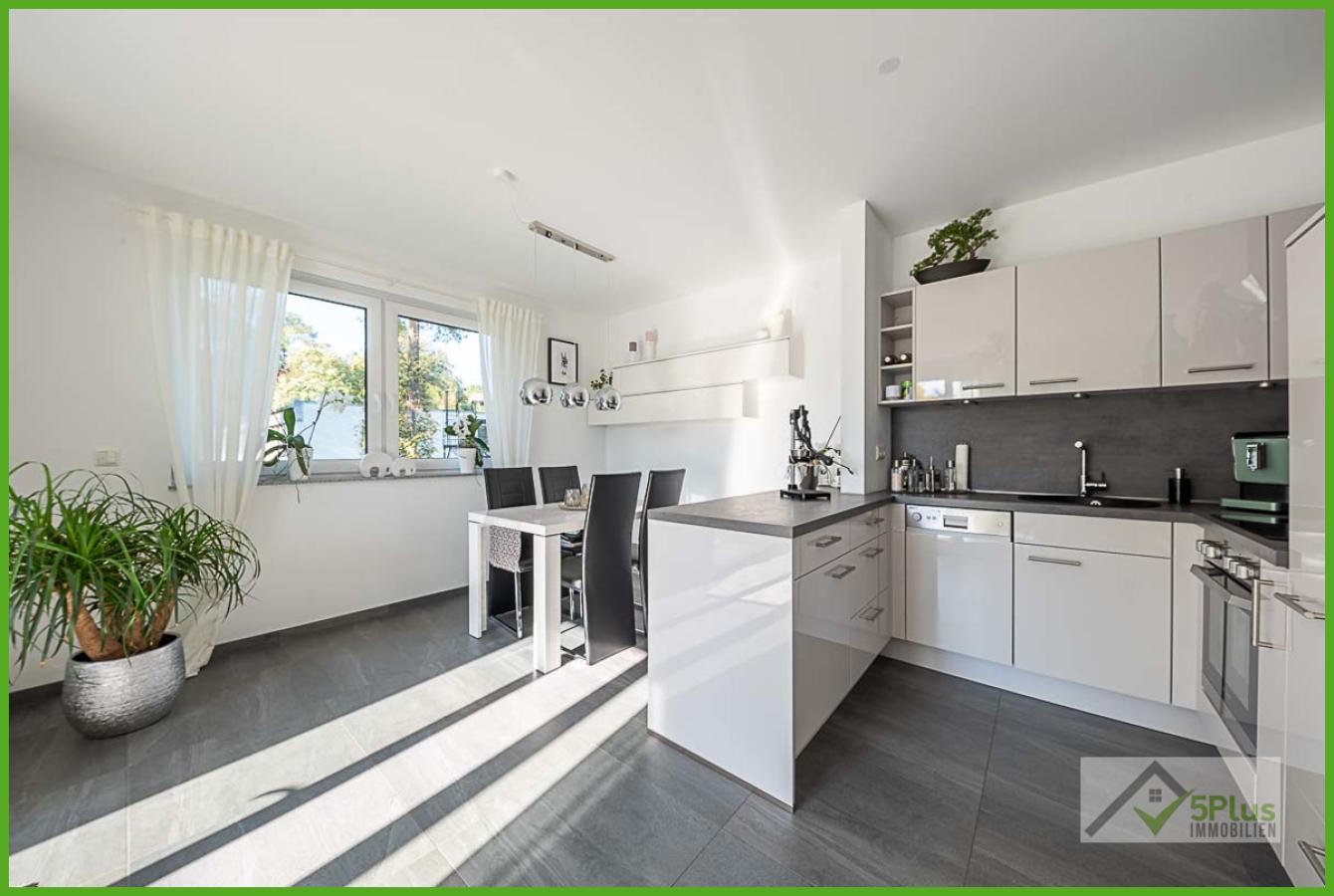 5Plus Immo Penthouse Langerwehe Wohn- Esszimmer