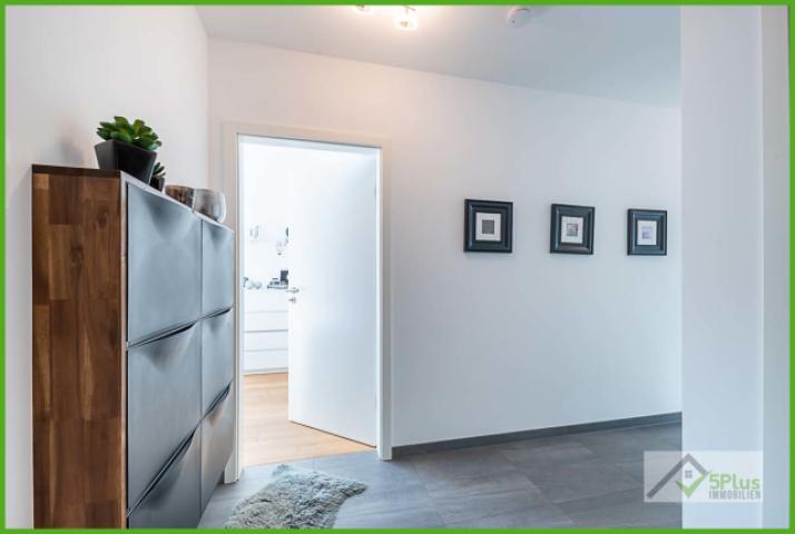 5Plus Immo Penthouse Langerwehe Dielenbereich