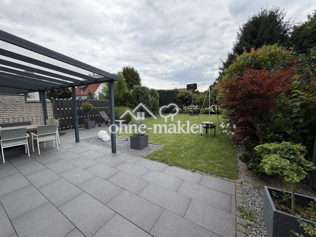 Terrasse + Garten