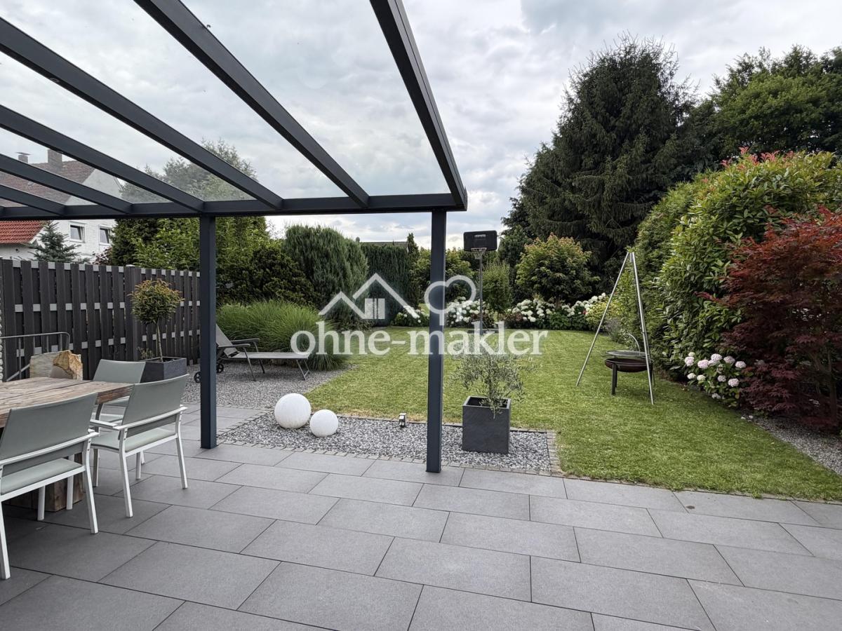 Terrasse + Garten