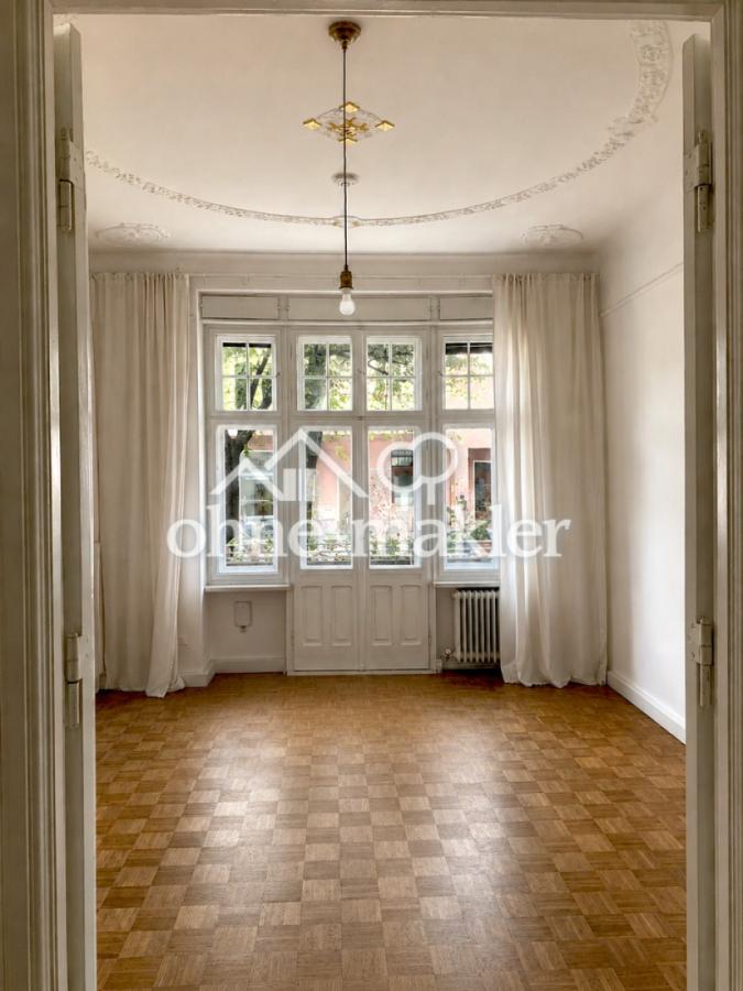 Balkonzimmer