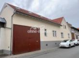 Haus - Straßenansicht 1