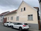 Haus - Straßenansicht 1