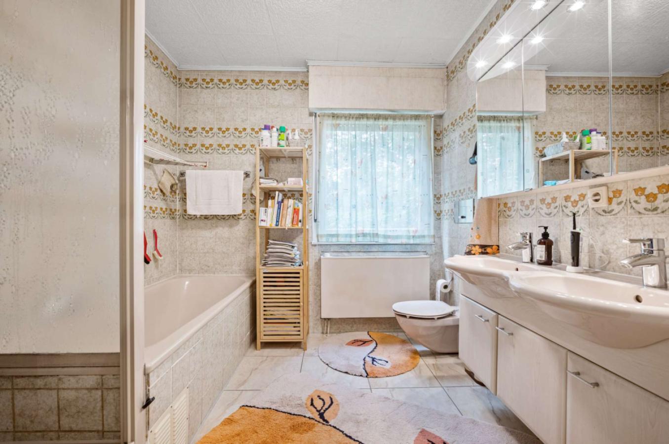 Badezimmer EG