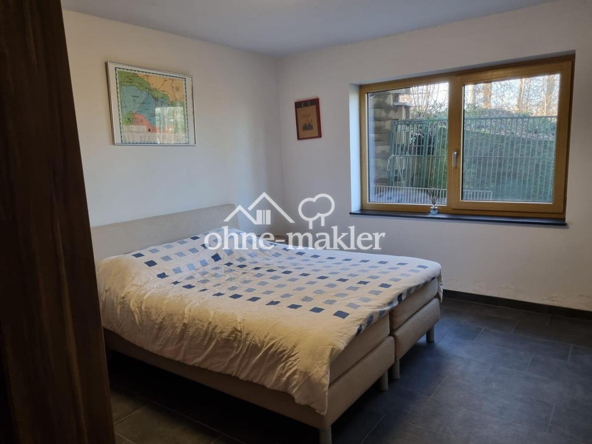 Großes Schlafzimmer unten