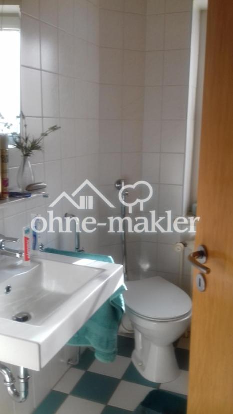 gästetoilette mit badewanne