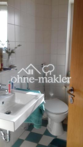 gästetoilette mit badewanne