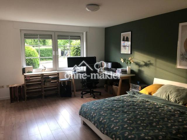 Schlafzimmer EG