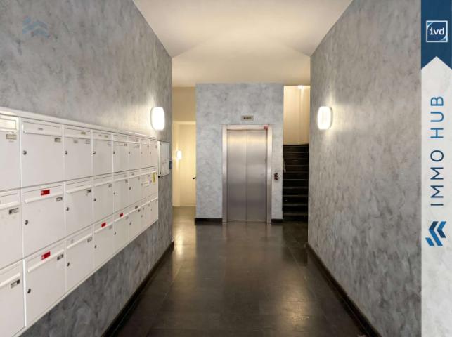 Hausflur, Fahrstuhl 