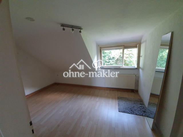 2.OG Schlafzimmer 1
