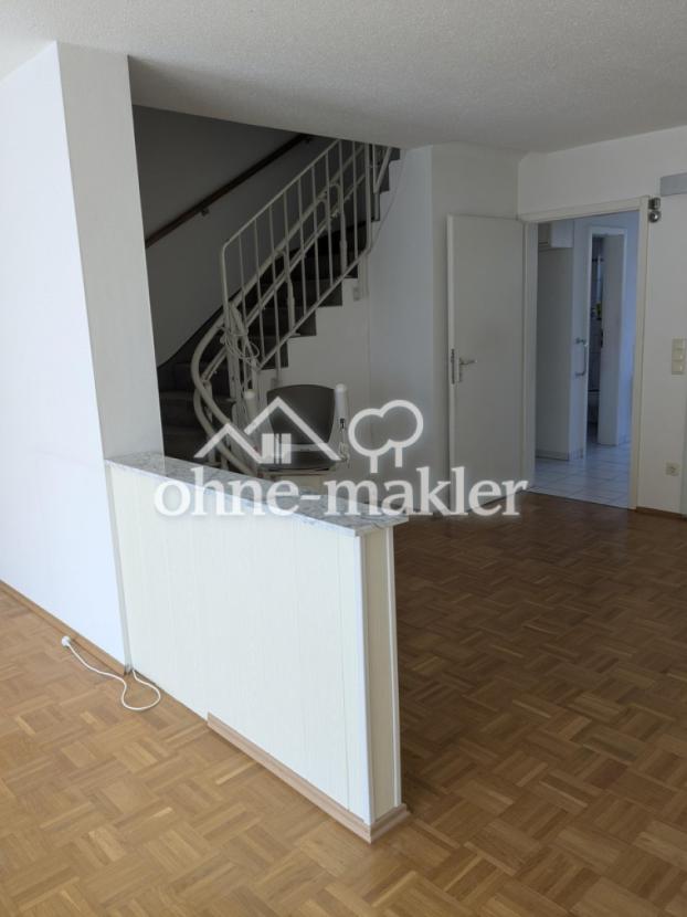 Treppenaufgang Wohnzimmer