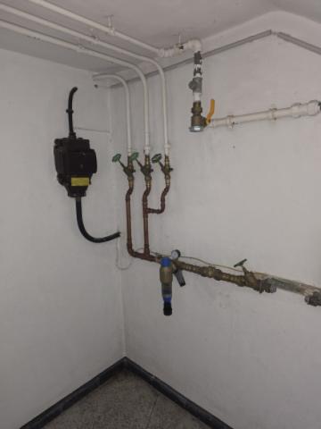 Hausanschluss  Strom und Gas