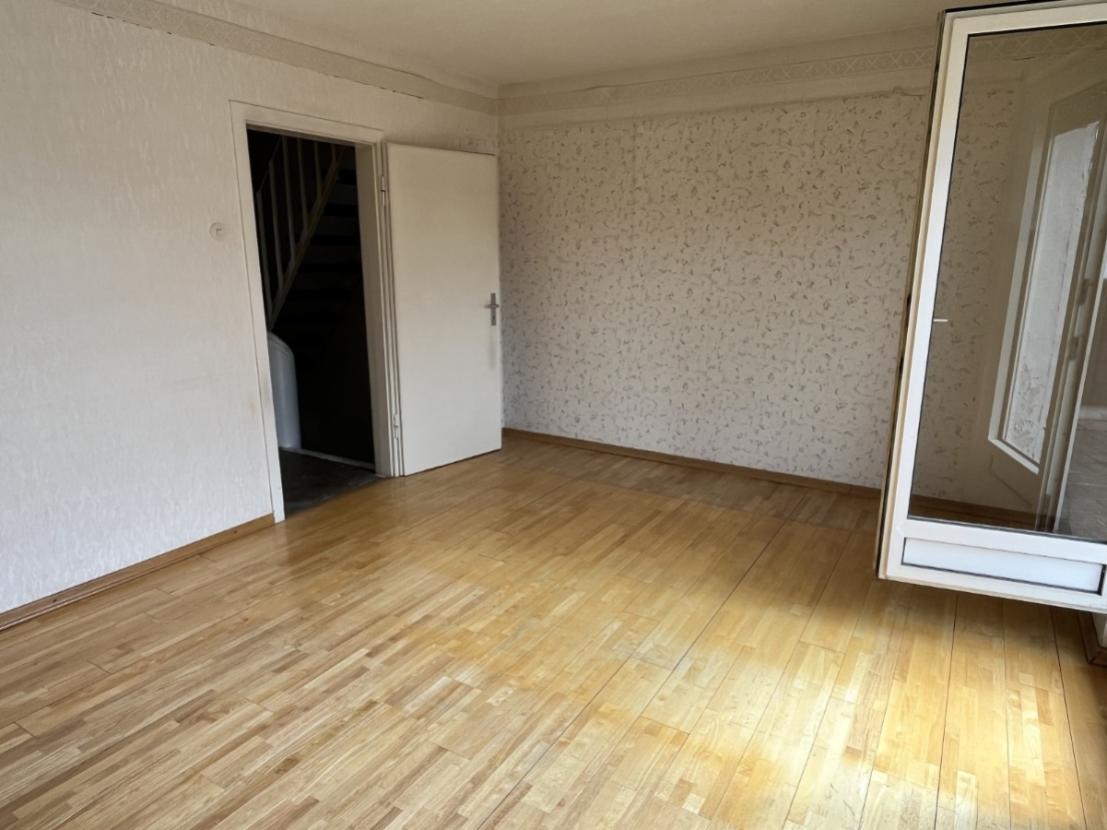 Schlafzimmer (1)