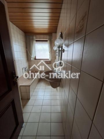 Badezimmer EG