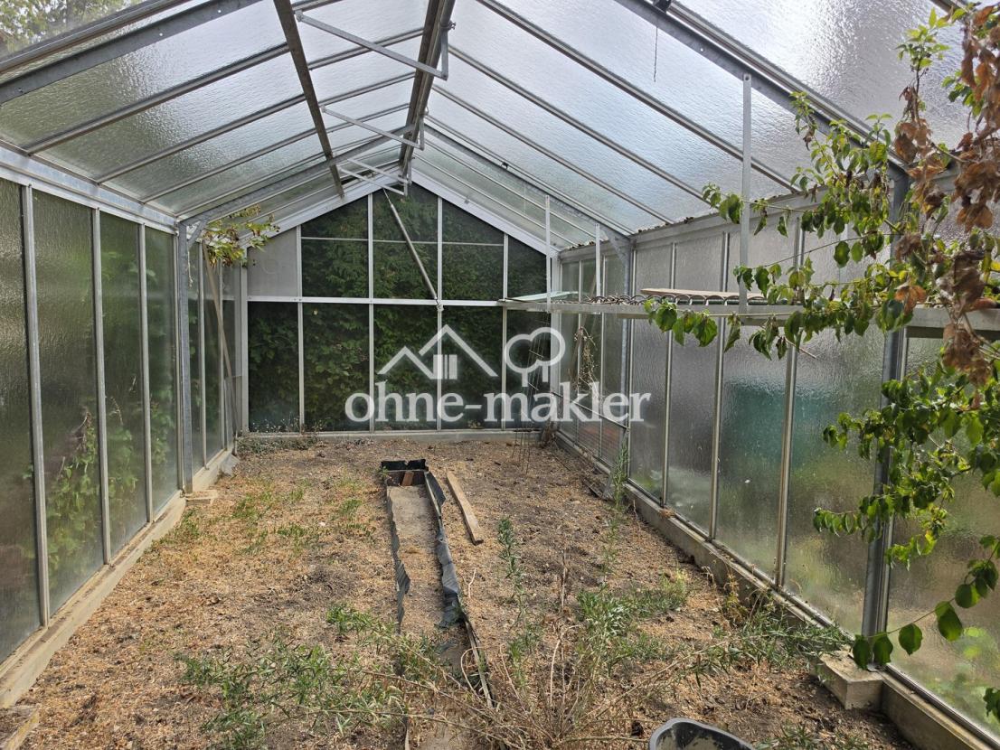 Gartenhaus im Rückbereich