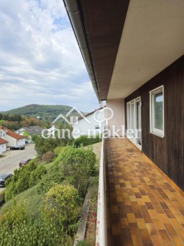 Balkon mit Süd-Ost-Ausrichtung