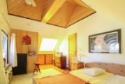 Schlafzimmer DG