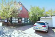 Außenansicht inkl. Garage