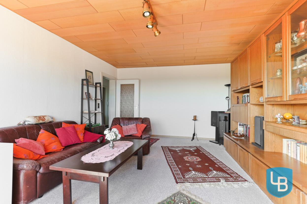 Großes Wohnzimmer