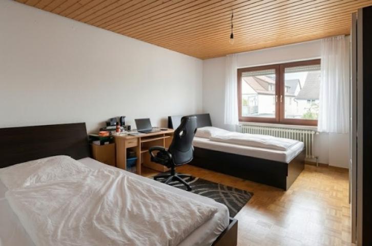 1.OG: Schlafzimmer