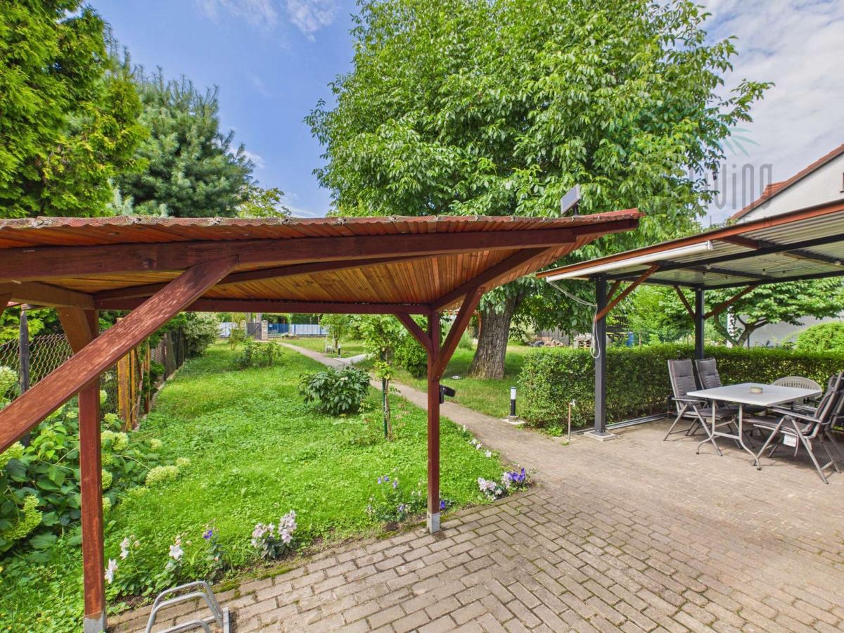 Fahrrad-Carport