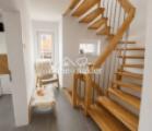 Flur & Treppe