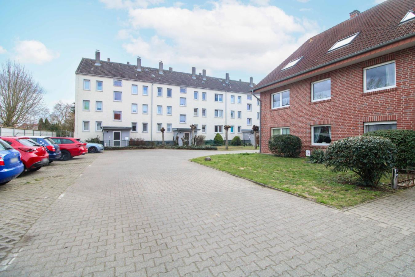 Grundstück