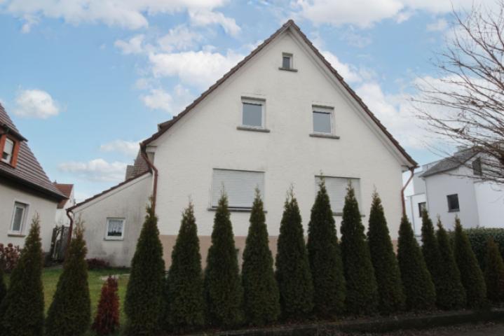 Haus1