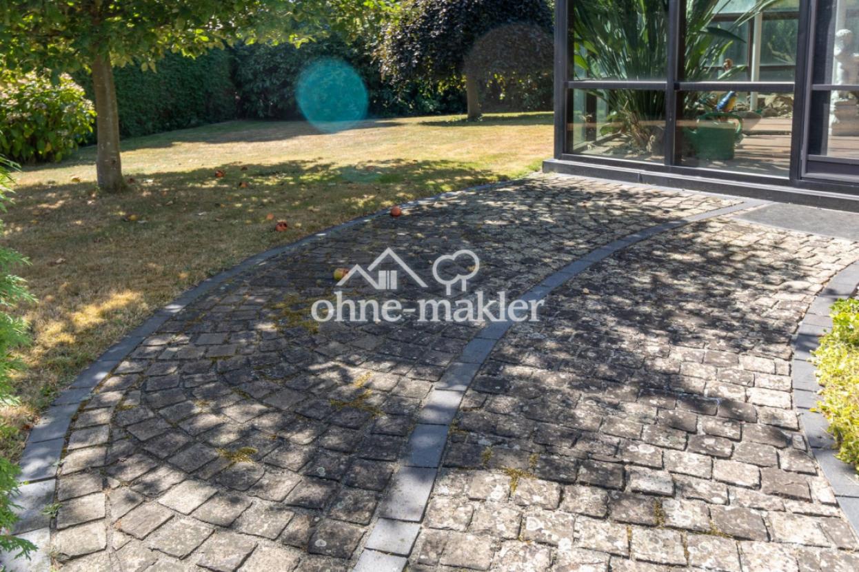 Garten auf der Südseite