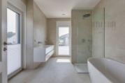 Badezimmer (OG)