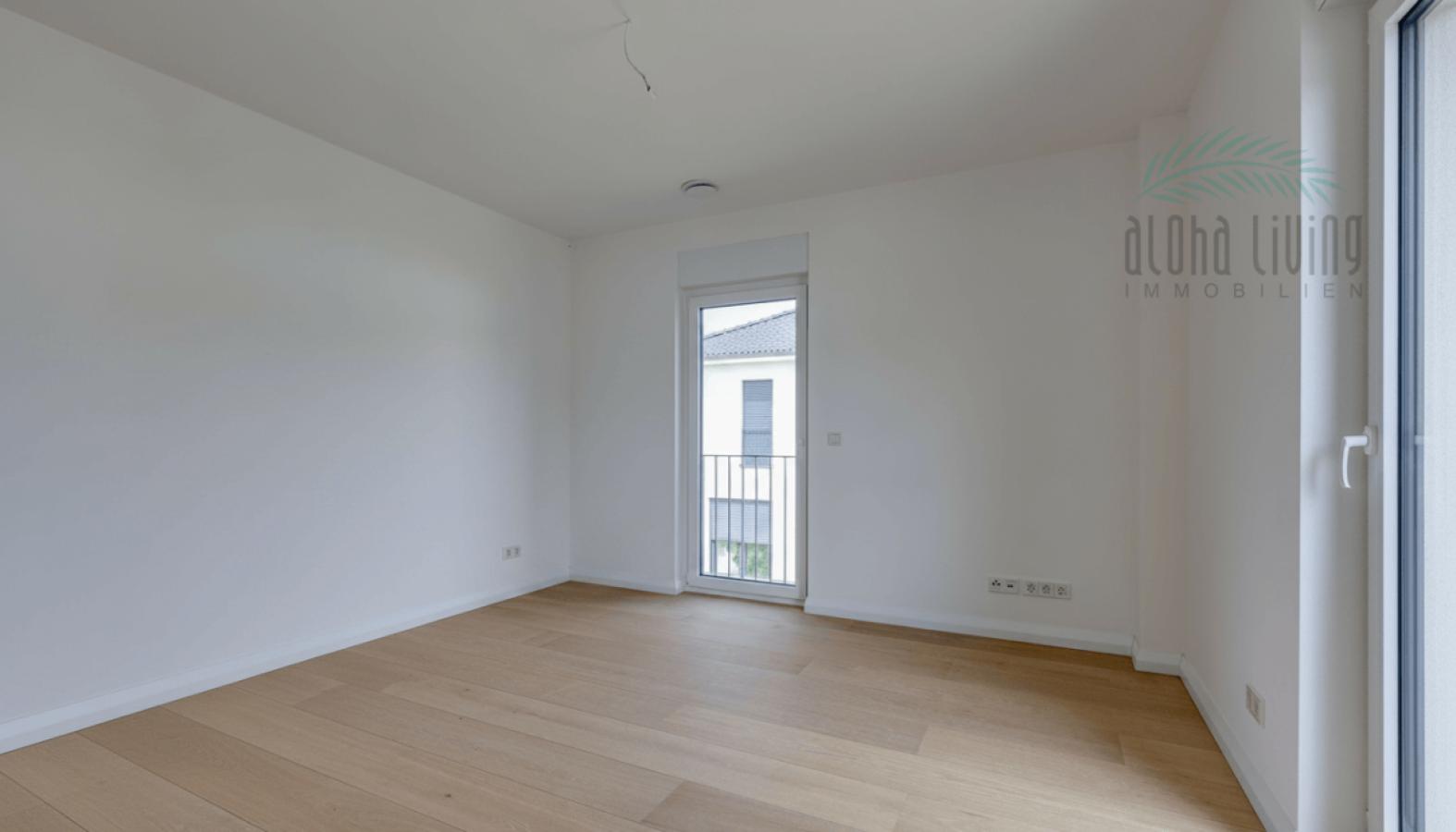 Visuell geleert - Schlafzimmer 2 (OG)