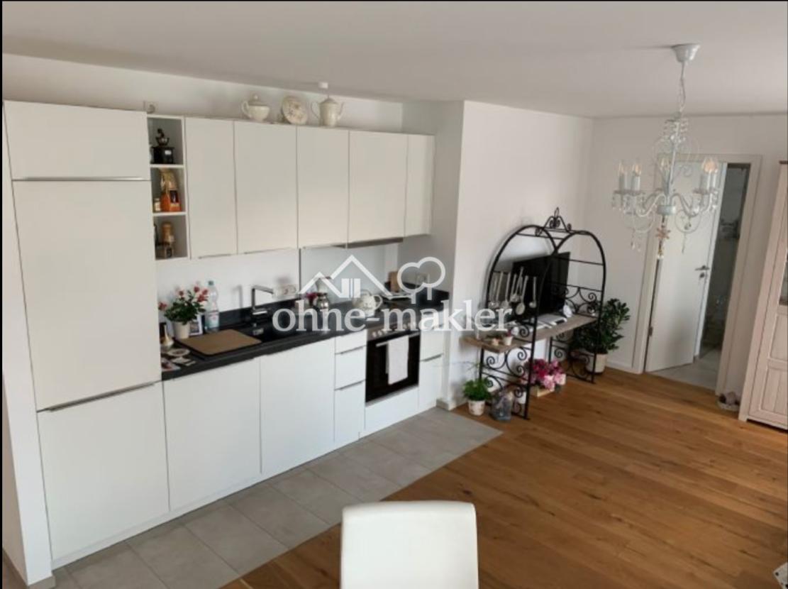 Wohnzimmer mit Küche