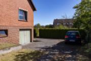 Stellplatz mit Garage