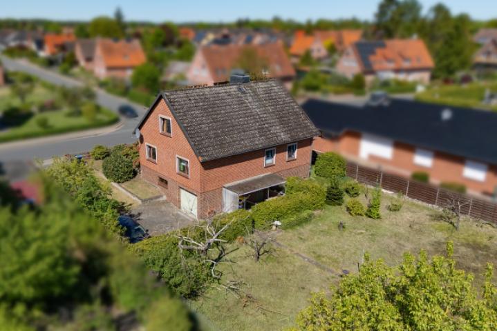Hausansicht Garten