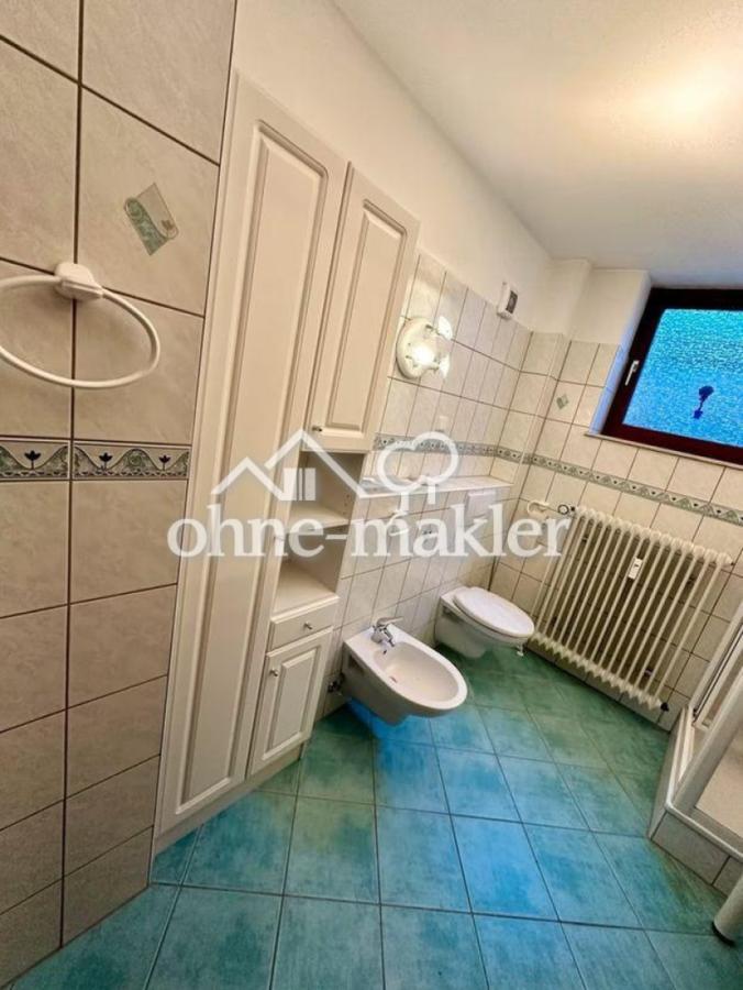 Badezimmer Wohnung UG