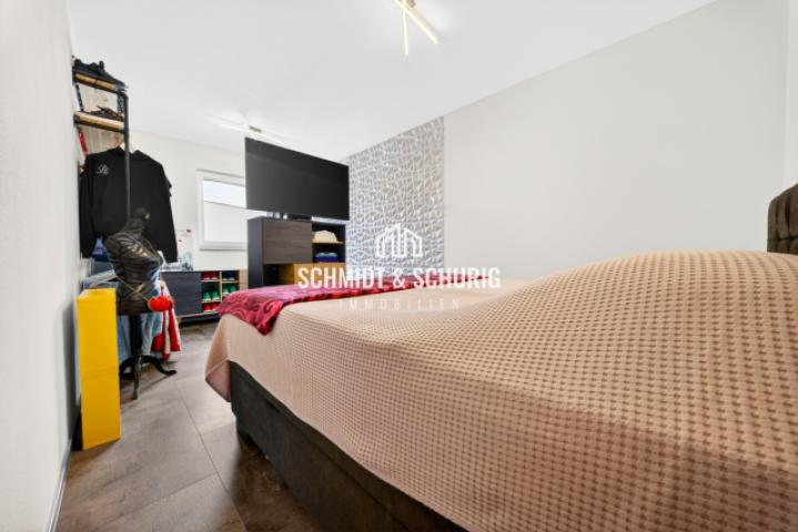 Schlafzimmer / Ankleide