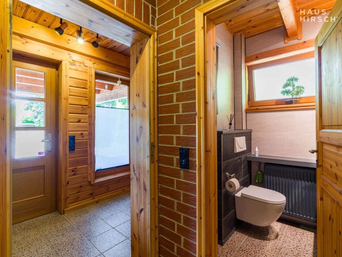 Gäste-WC / Windfang