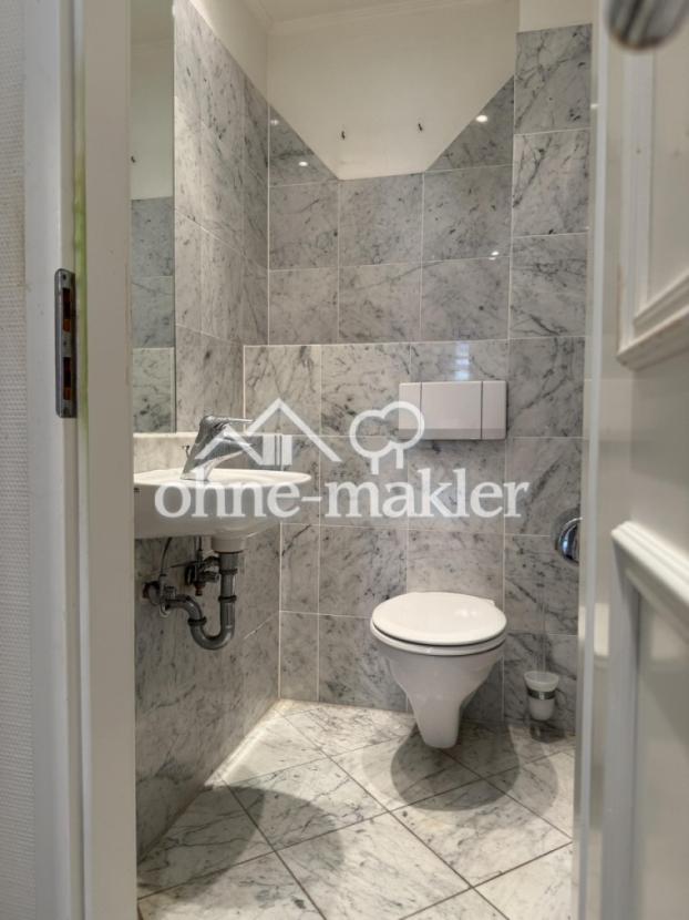 Gäste WC 1. OG
