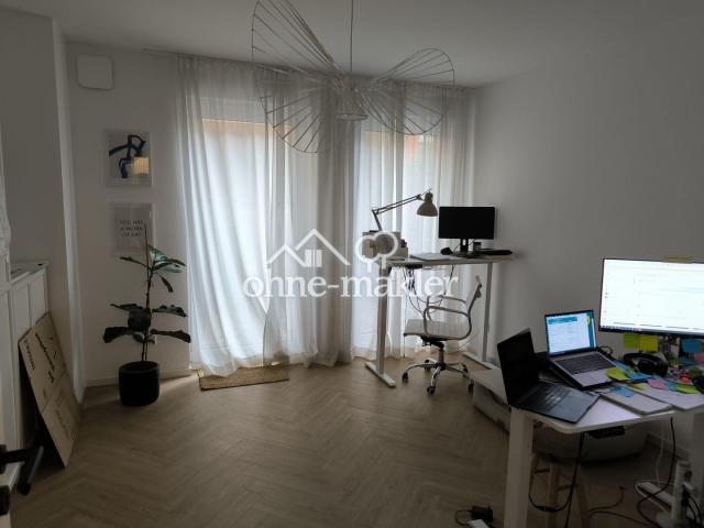 Arbeitszimmer im Erdgeschoss