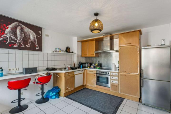 Küche u.r.