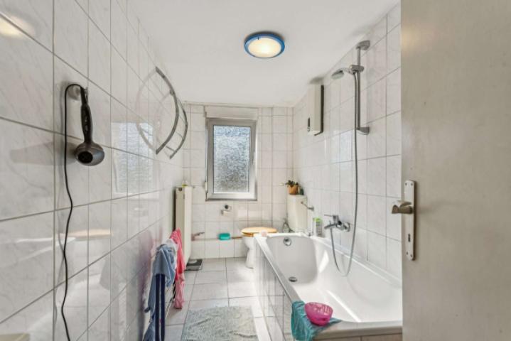 Badezimmer o.r.